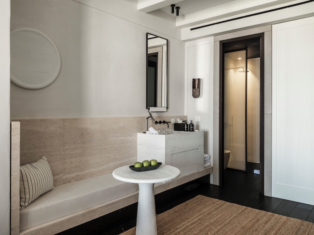 Anandes Hotel - Adults Only 60/63