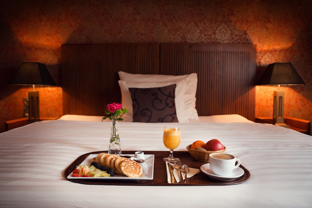 City Residence Apartment Hotel 20/50