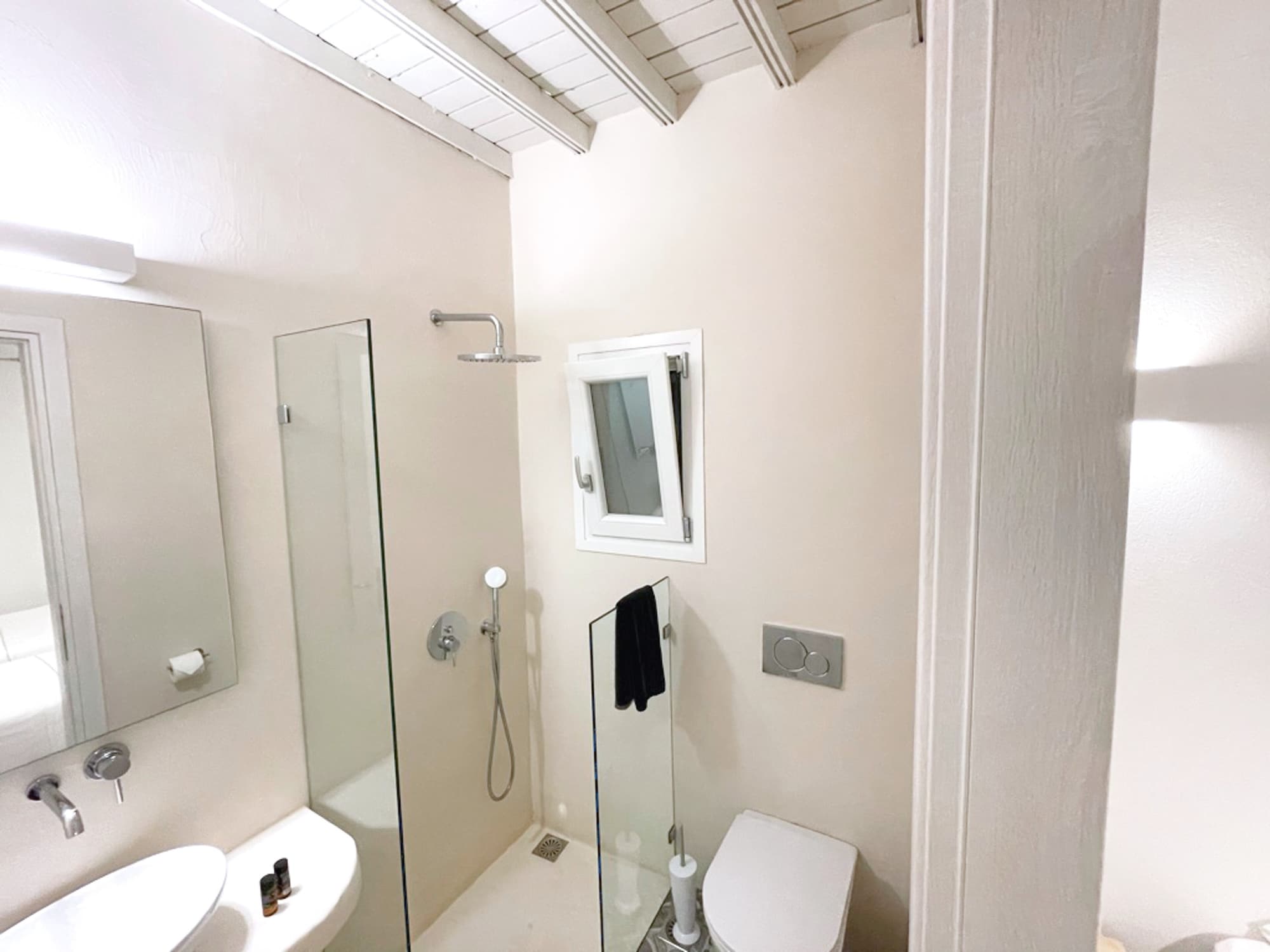 غرفة بسرير مزدوج بشرفة، Hotel Lefteris 8/8