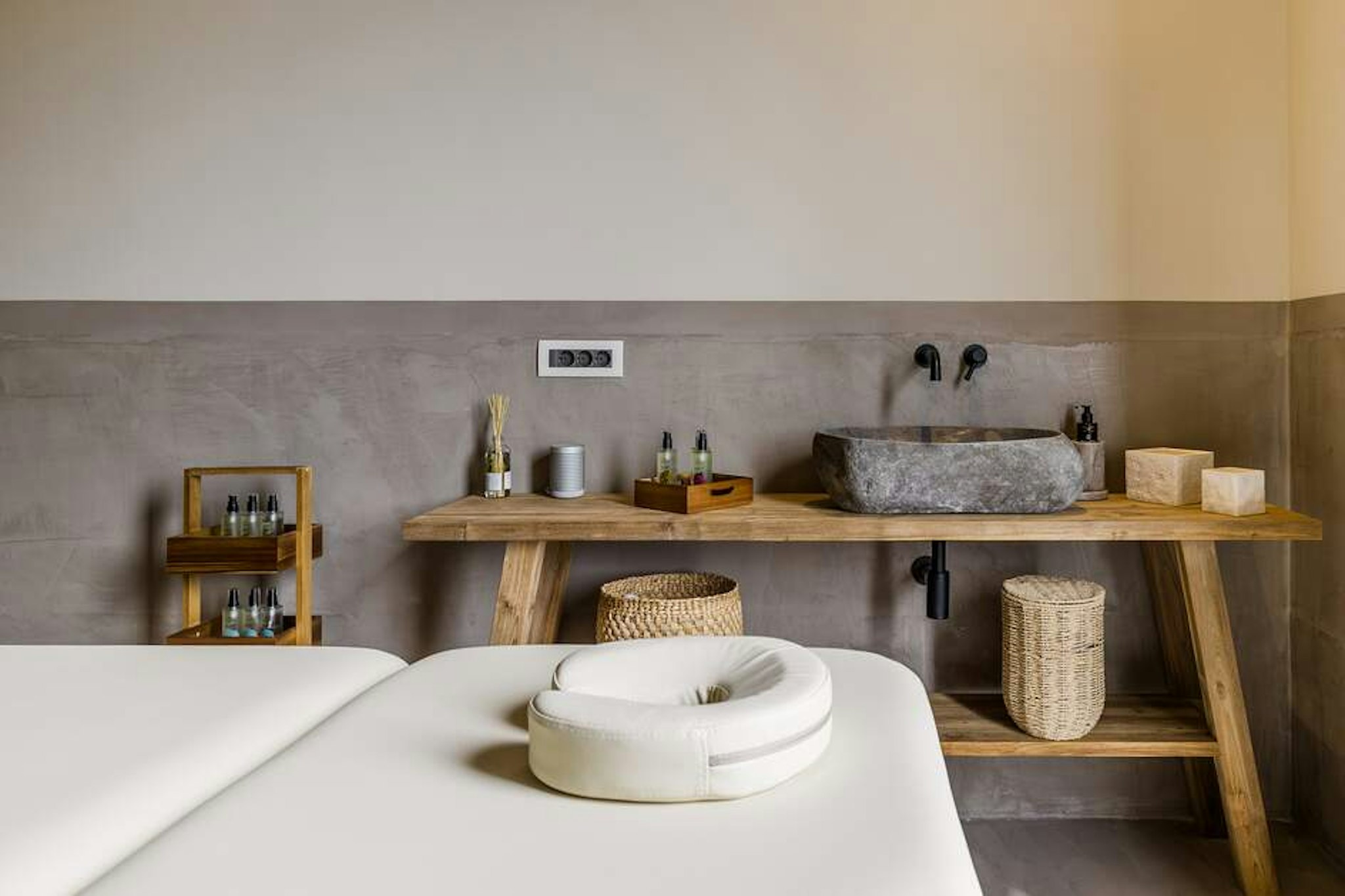 Eliamos Villas Hotel and Spa - Relais & Chateaux 51/52