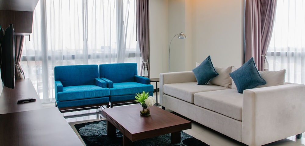 42C The Chic Hotel 30/49
