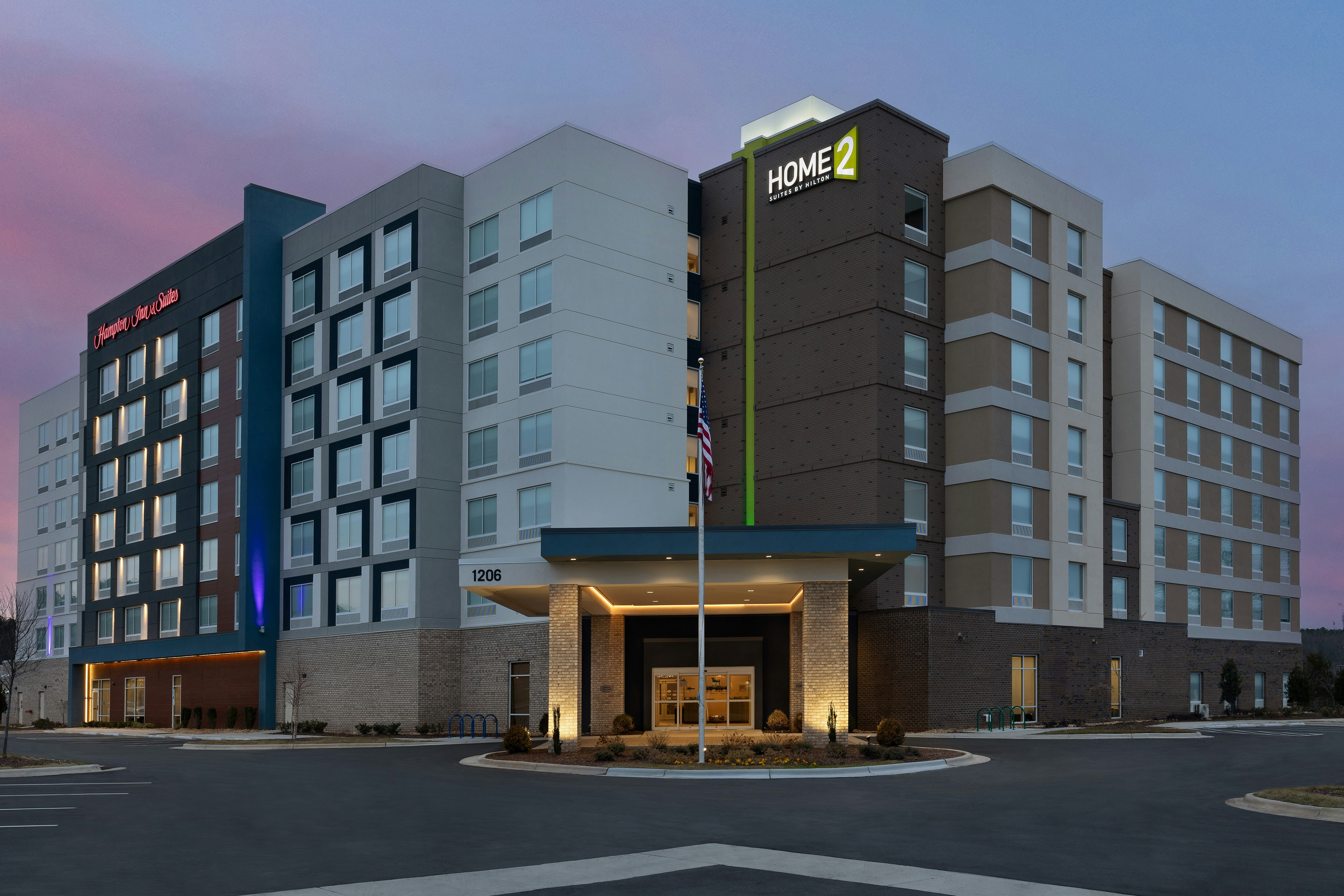 Home2 Suites by Hilton Durham University Medical Center 25/26
