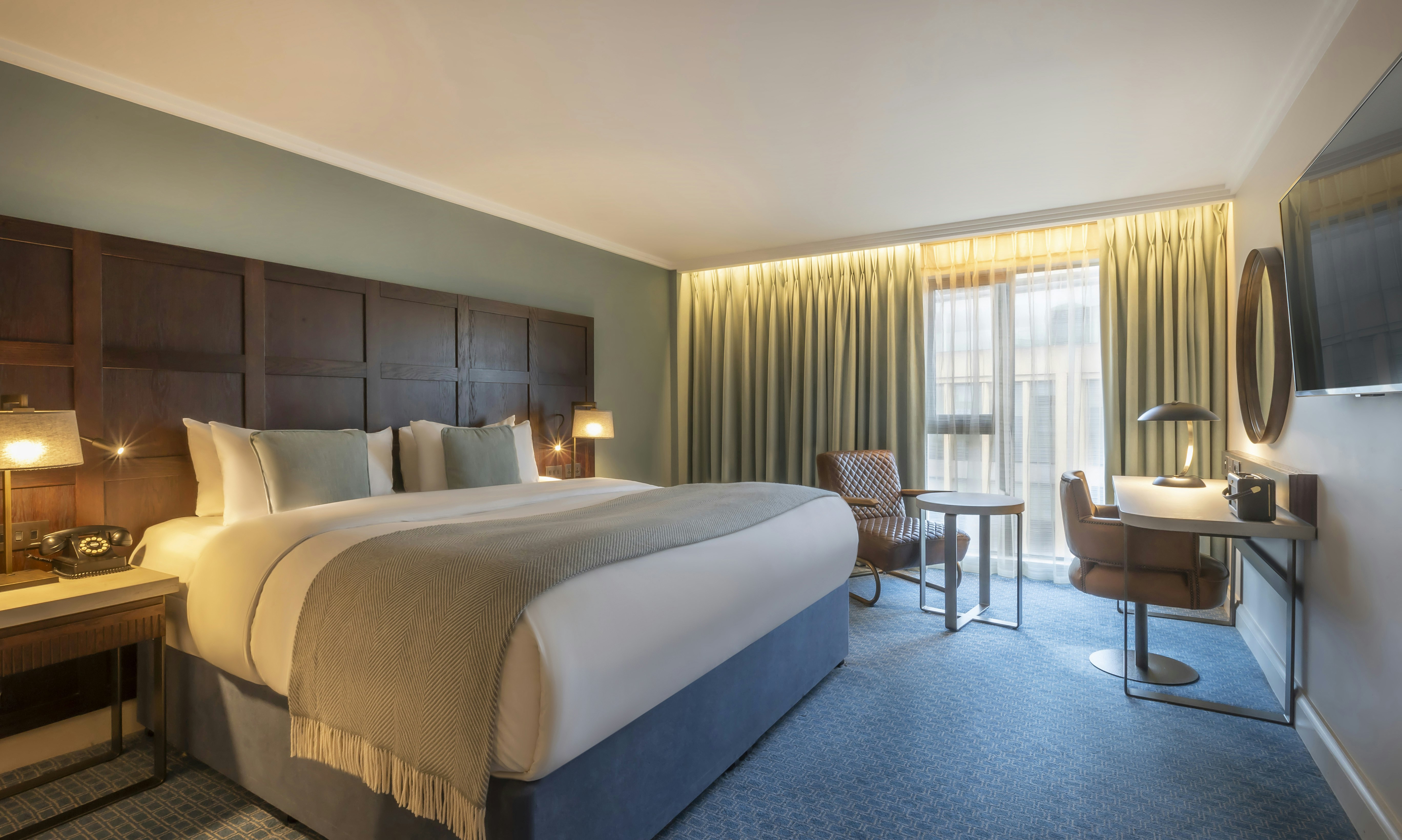 Clayton Hotel Cambridge 12/50