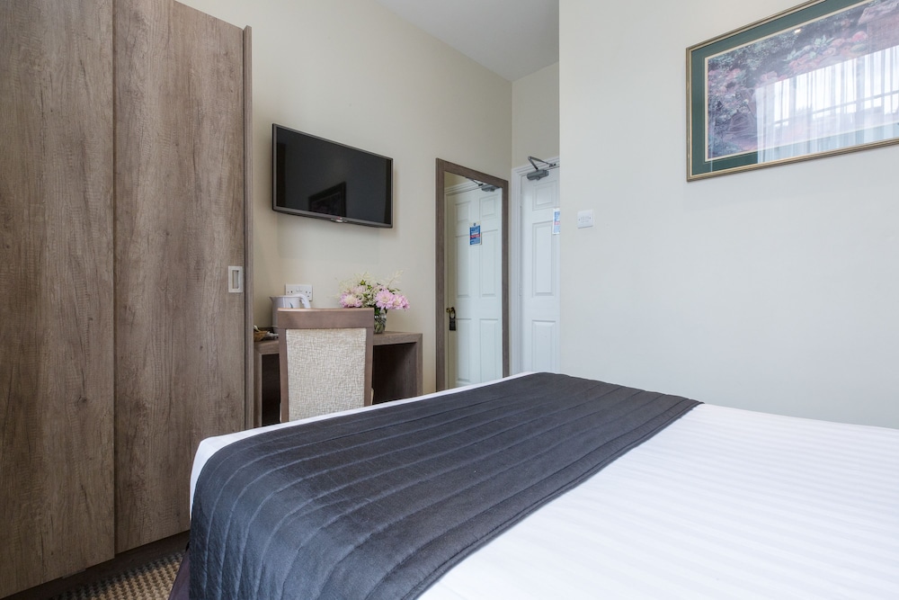 Kensington Gardens Hotel 20/38