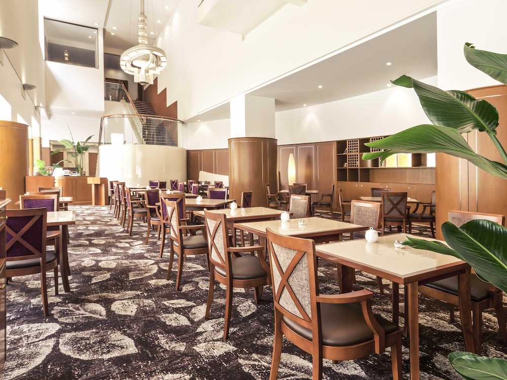 Mercure Nagoya Cypress 51/61