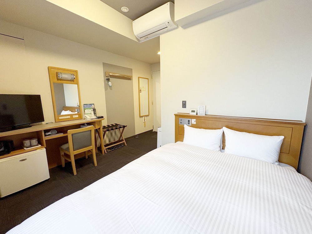 Hotel Route Inn Nago 11/46