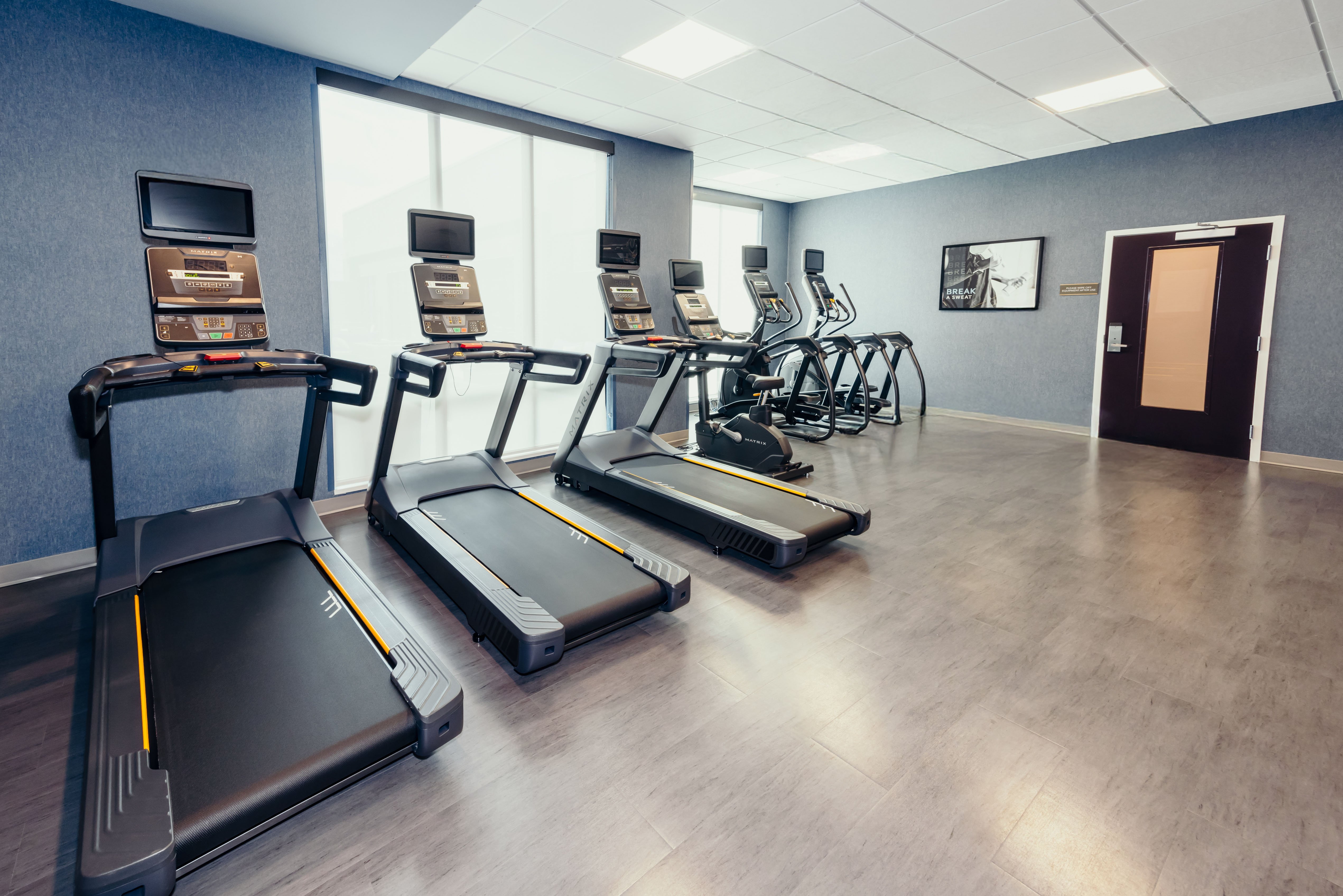 STAYBRIDGE SUITES Des Moines North - Ankeny an IHG Hotel 10/25