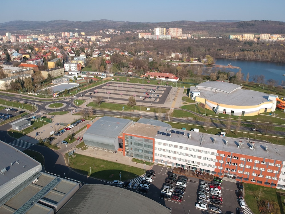 Hotel Arena 4/48