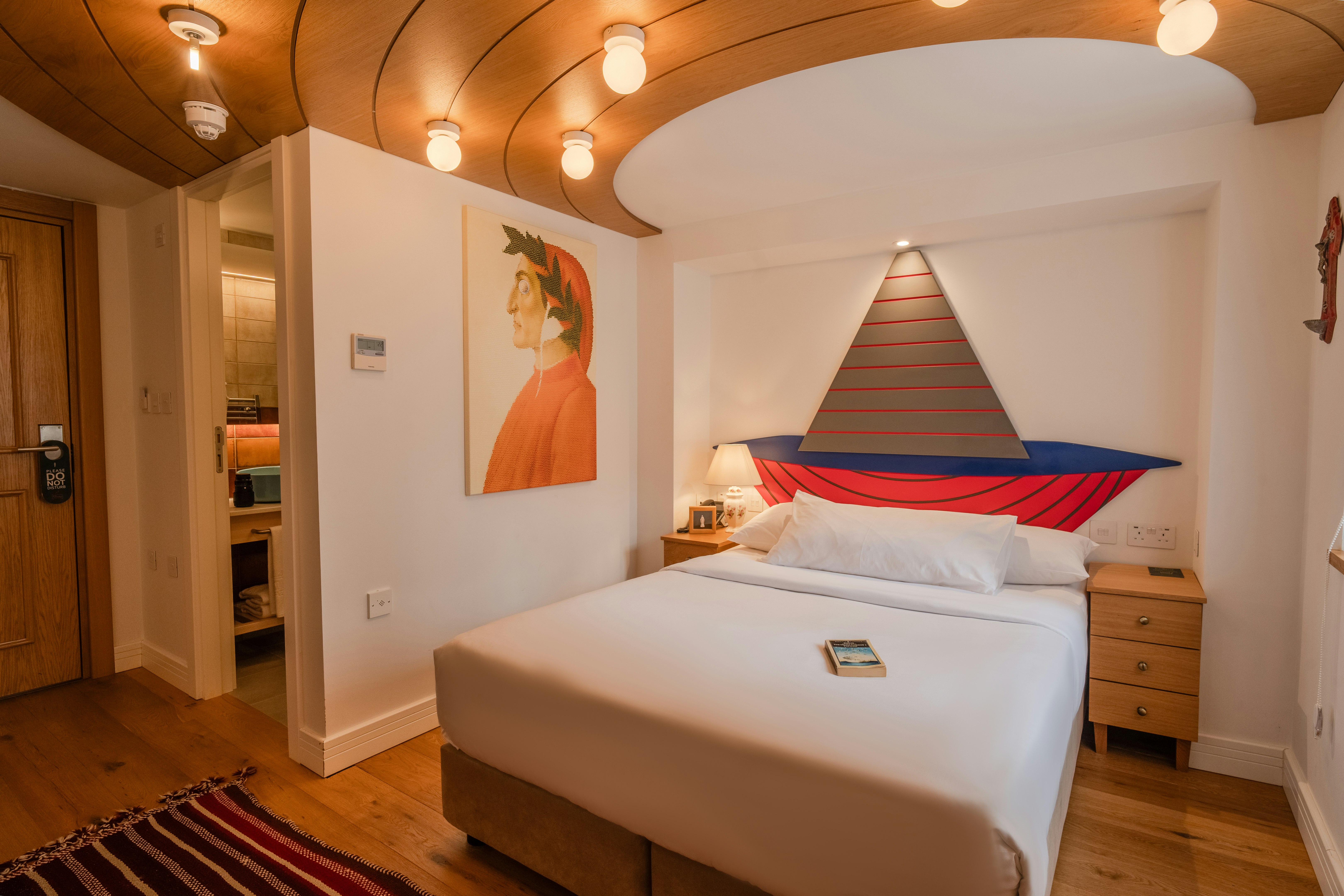 Limehouse Library Hotel 63/107