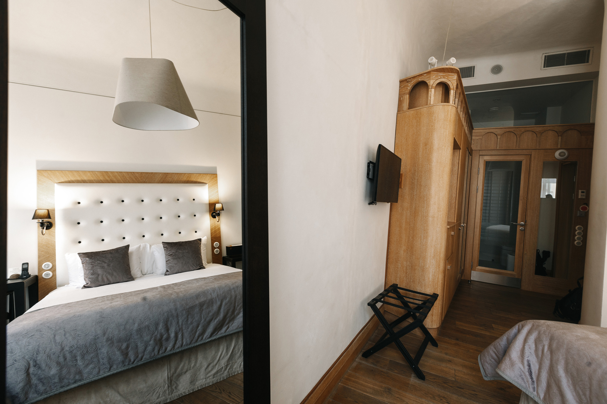 Room, Double Bed