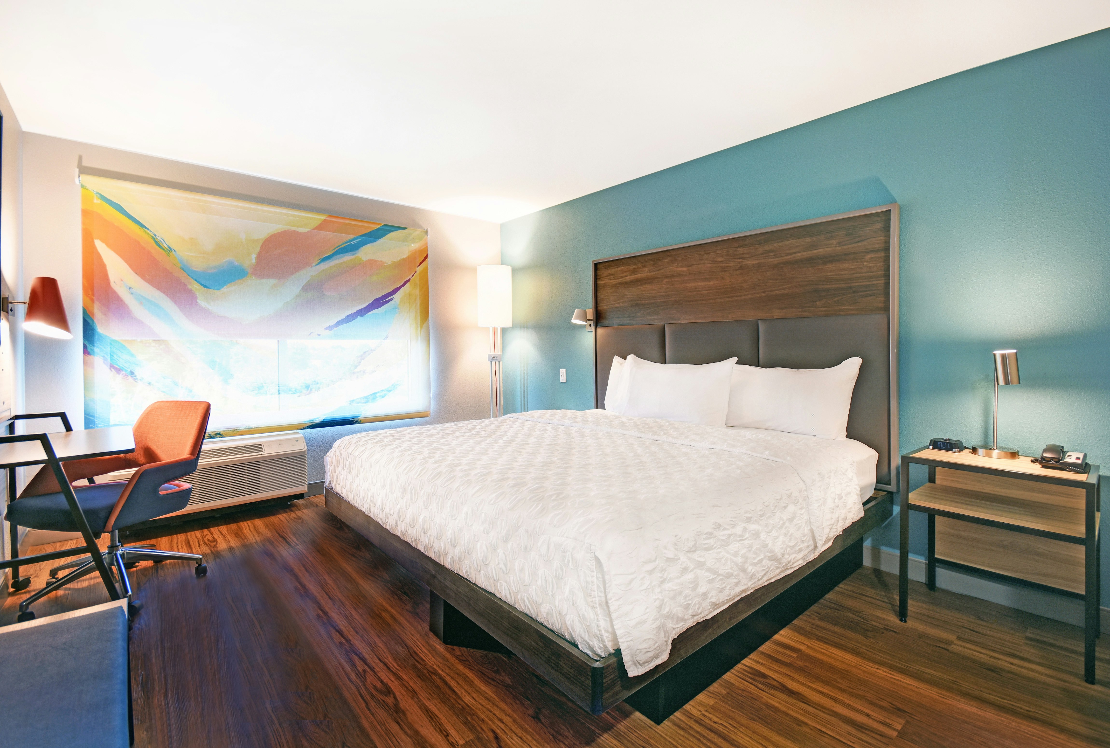 غرفة بسرير كينج، Tru By Hilton Grand Rapids Airport 2/4