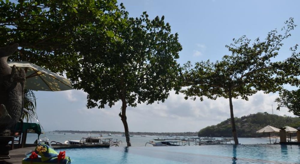 Tamarind Beach Bungalows 51/63