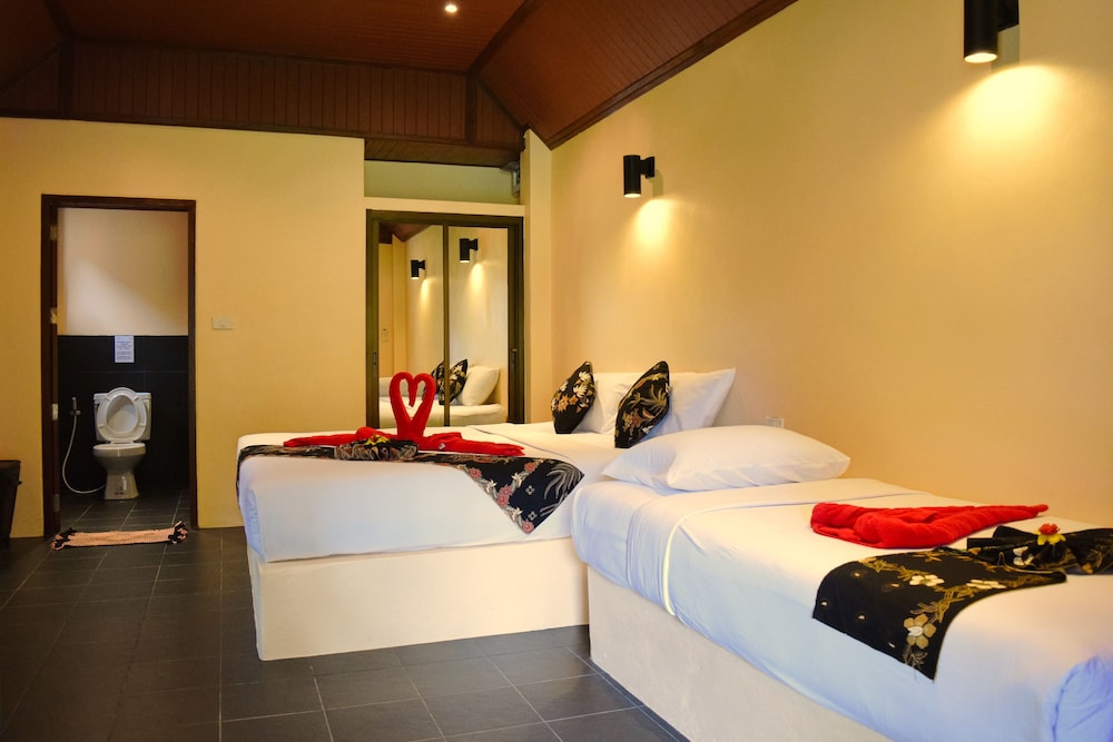 LANTA PEARL BEACH RESORT 48/78
