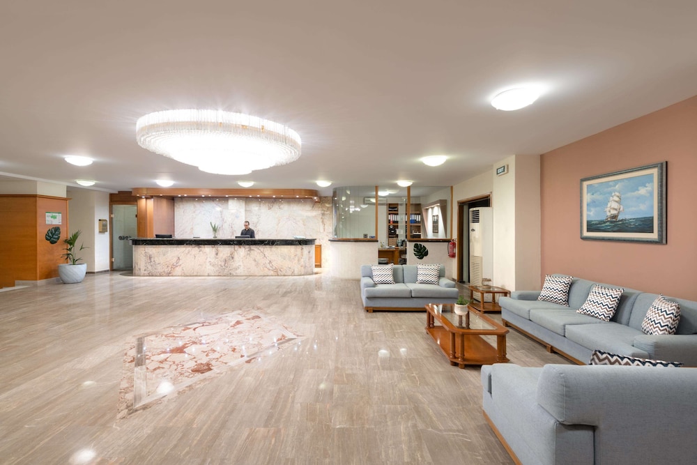 CHC Marilena Hotel 17/38