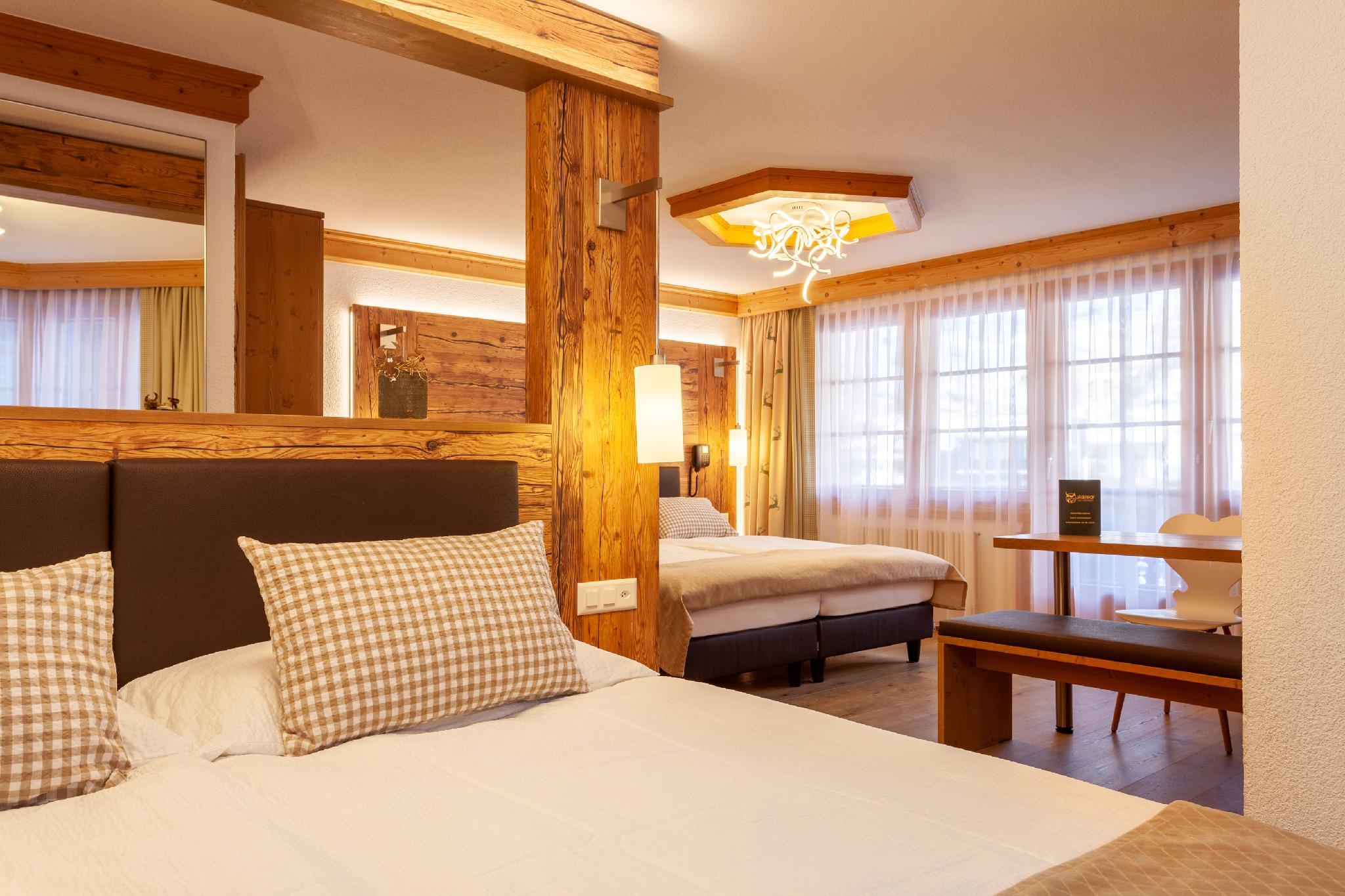 Family, Double and Twin Beds