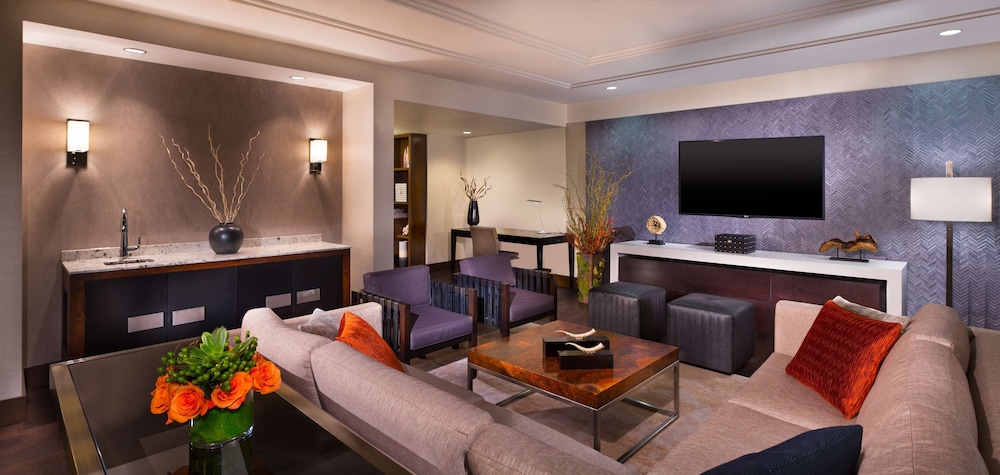 Hilton Austin 39/57