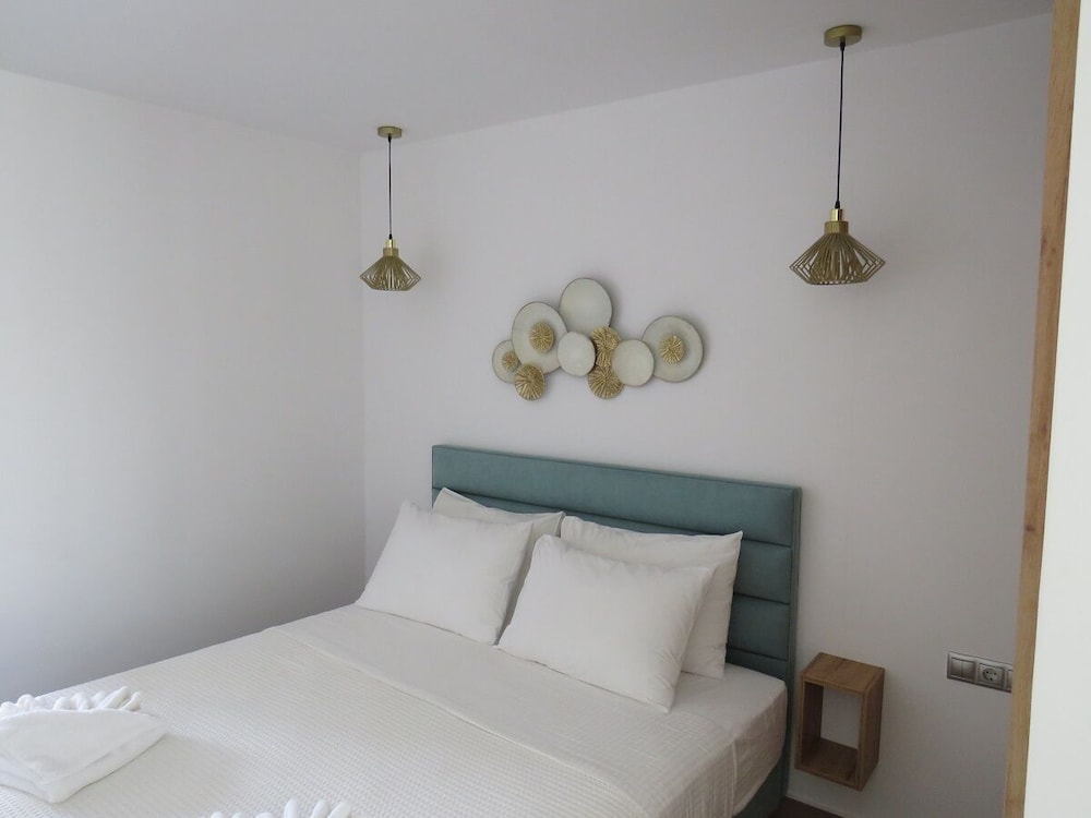 Sunshine Hotel Lardos 25/86