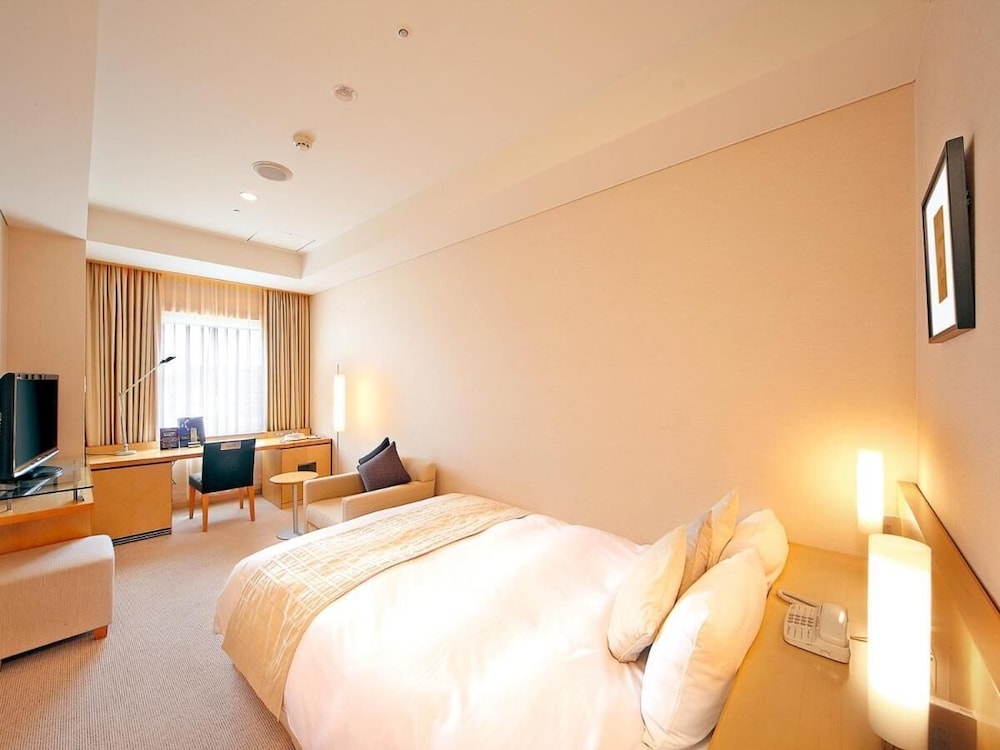Akita Castle Hotel 9/58