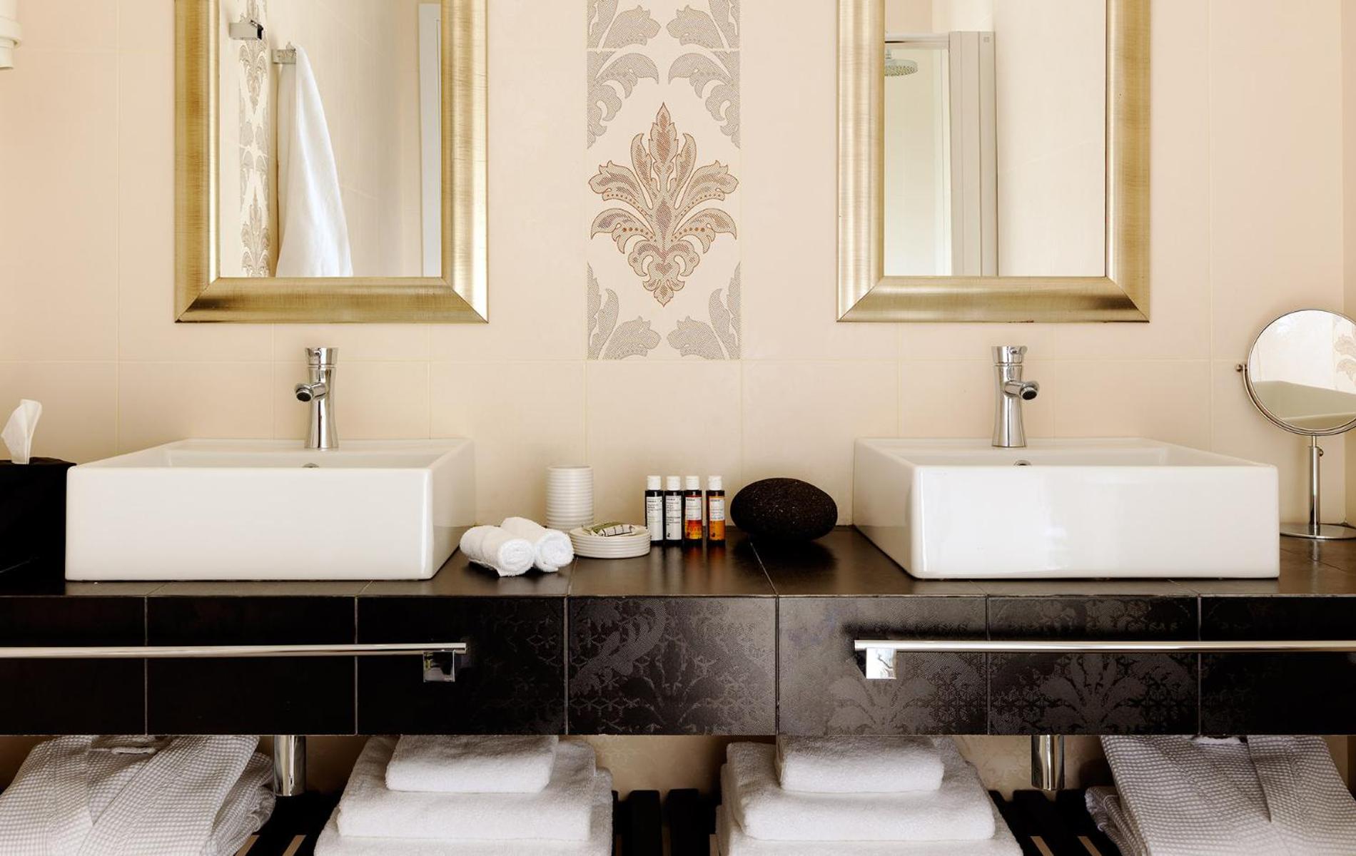 River, Junior Suite, Deluxe, Sea View, Hot Tub