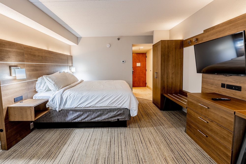 Holiday Inn Express Indianapolis South 21/54