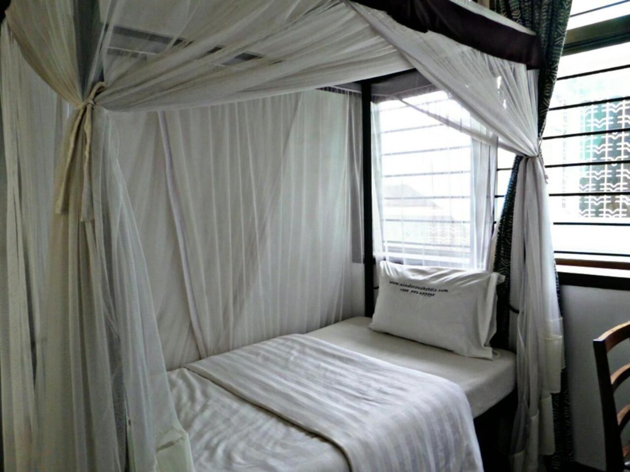 Kindoroko Hotel 3/14