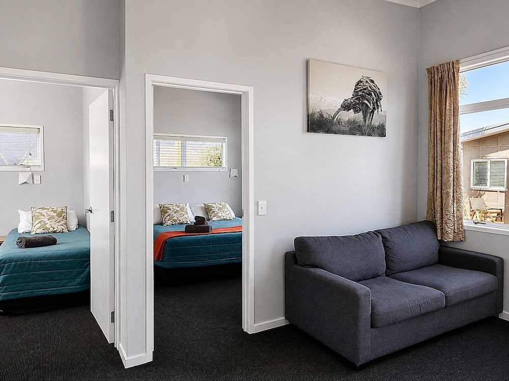 Taupo Debretts Spa Resort 31/50
