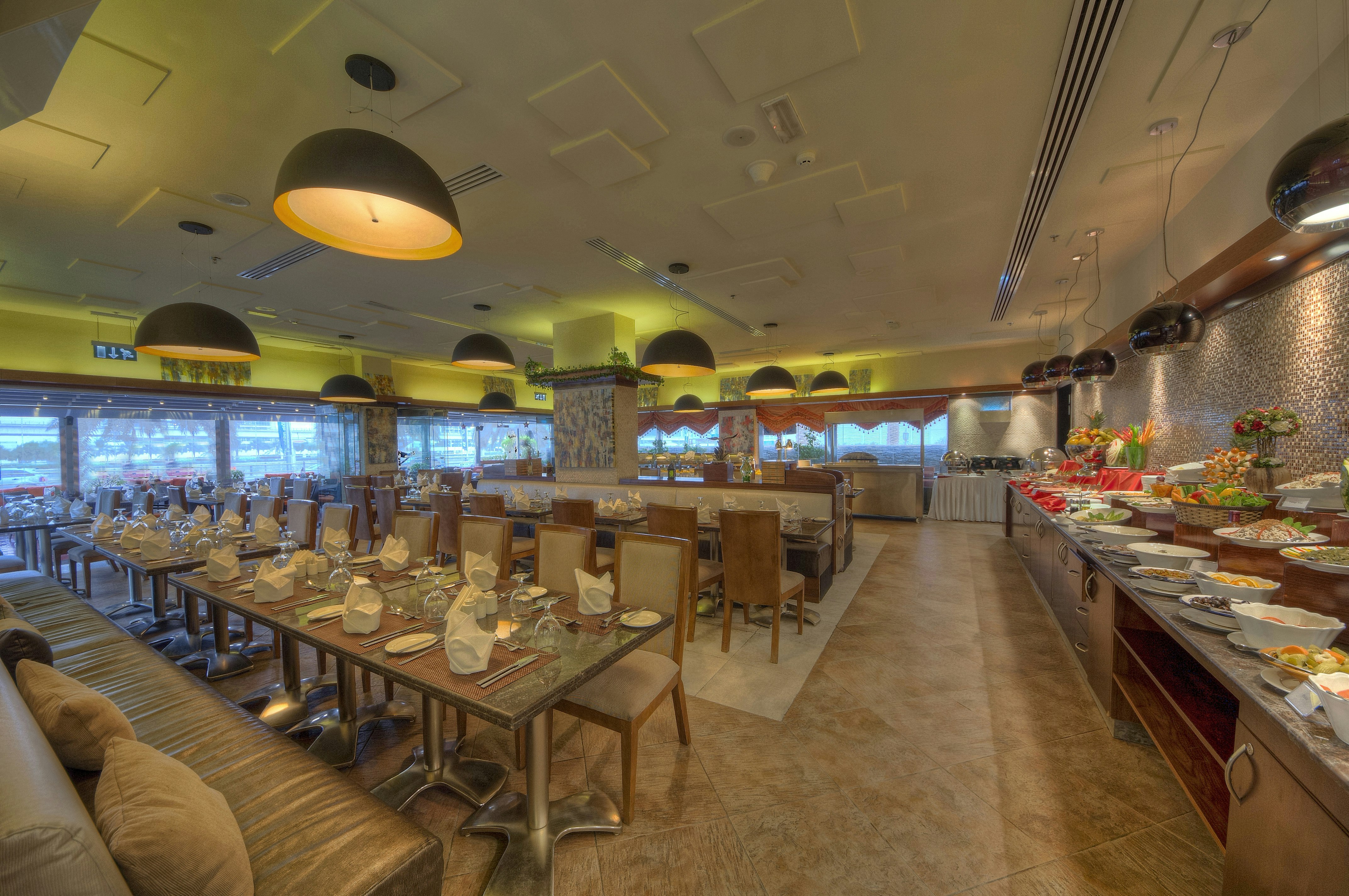 restaurant cafeteria