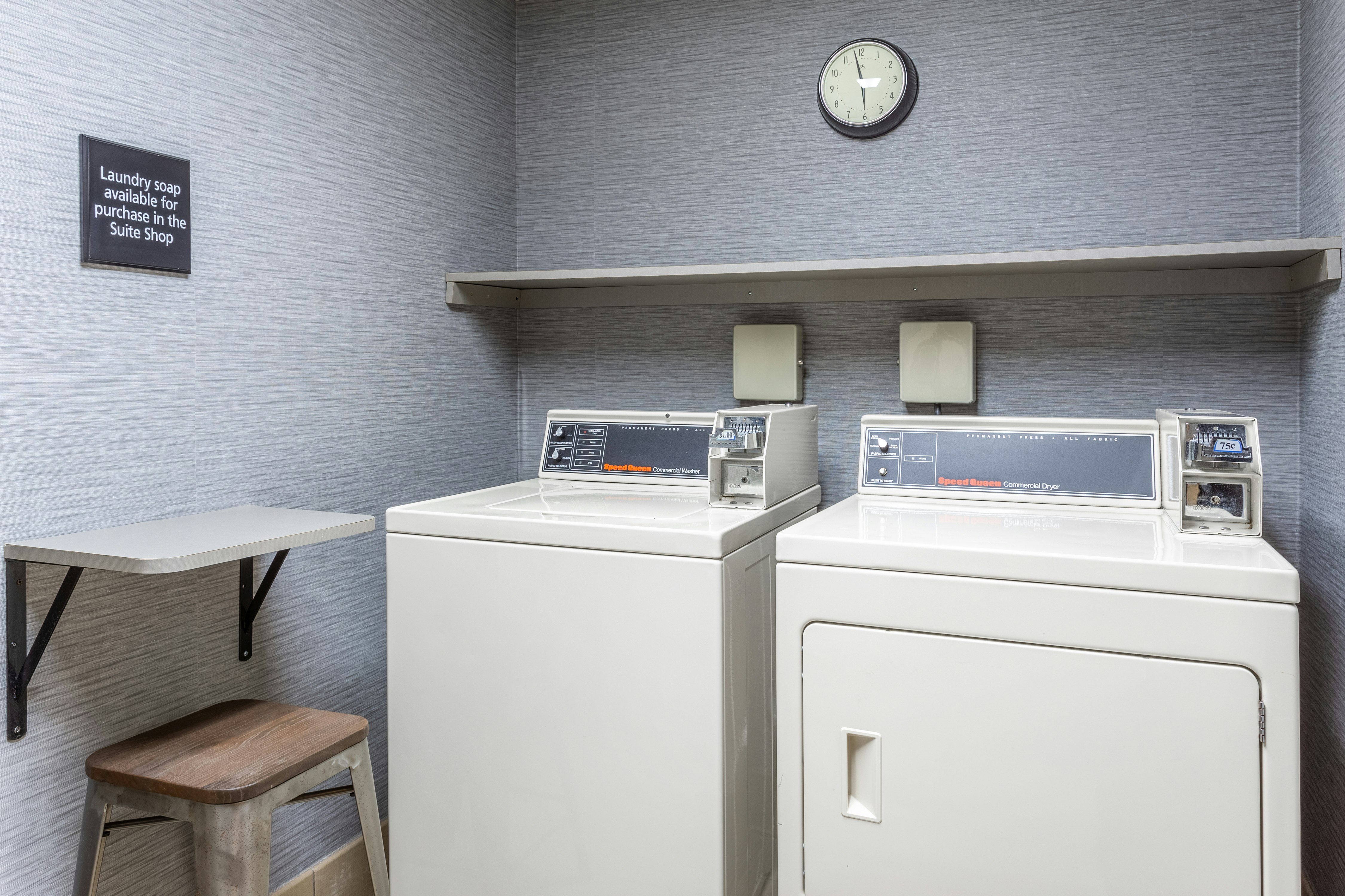 Hampton Inn Sioux Falls 48/52
