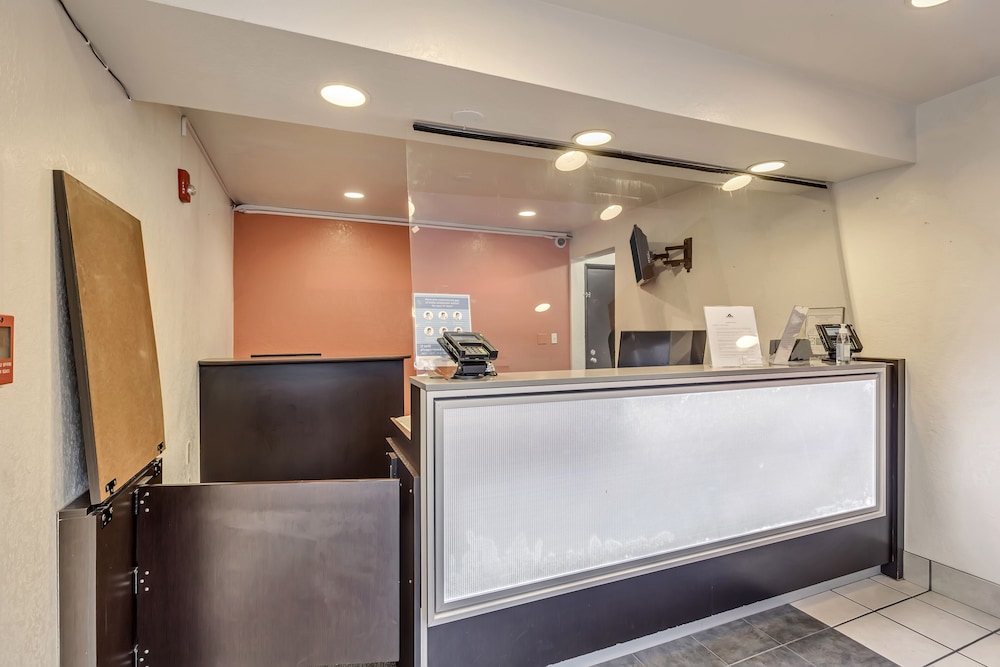 Motel6 Ogden, UT- Downtown 10/64