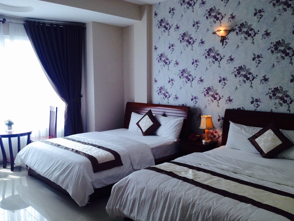 Queen Garden Hotel 17/65