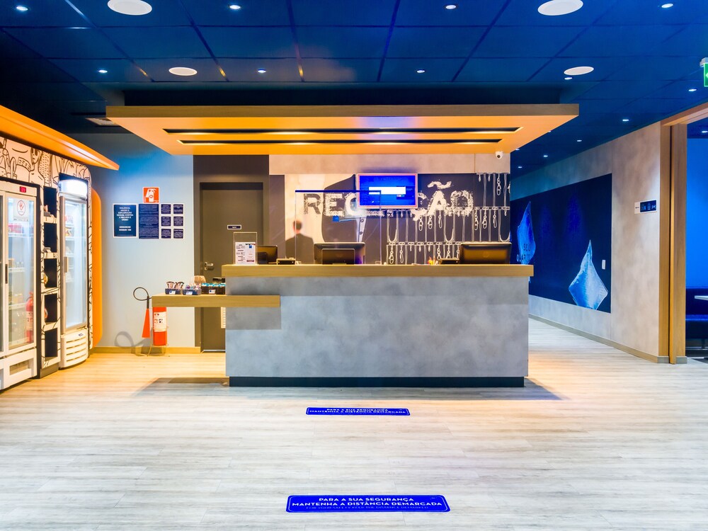 Ibis Budget Araraquara 9/67