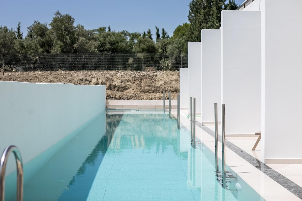 Nikos BnB Rooms 28/50