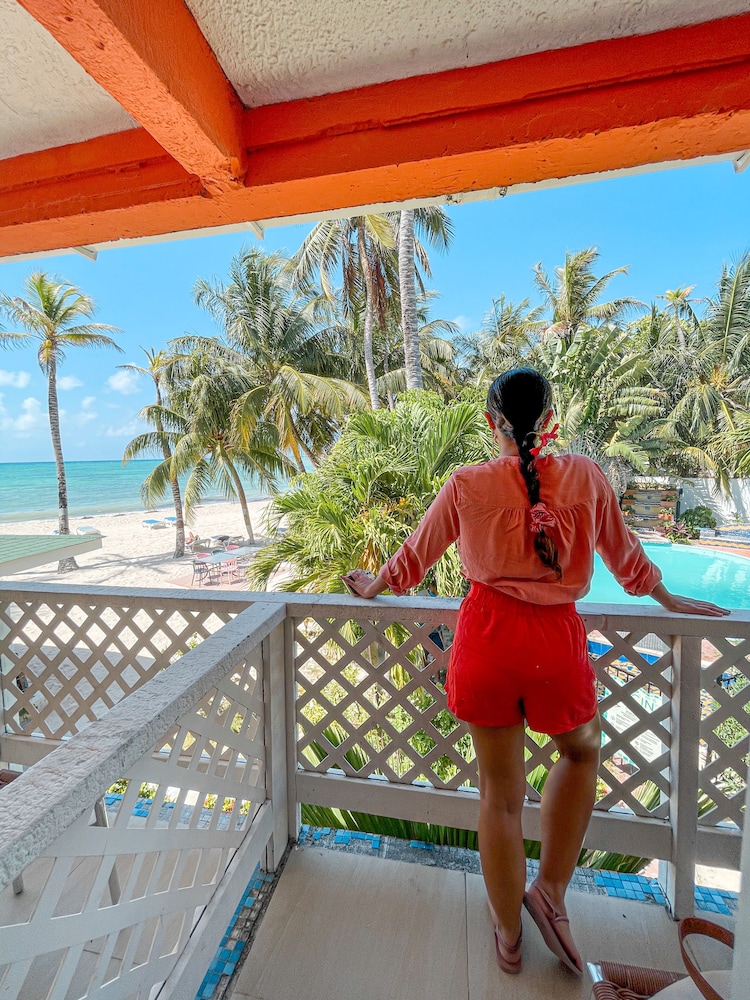 Hotel Cocoplum Beach 44/73