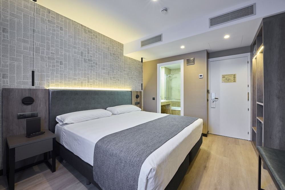 PREMIUM, DOUBLE BED