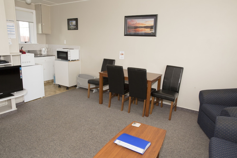 GREYMOUTH MOTEL 36/54