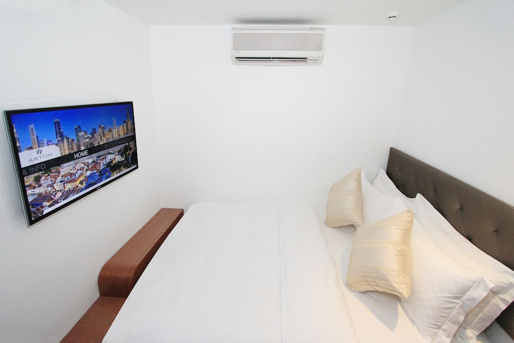 Arton Boutique Hotel 20/67
