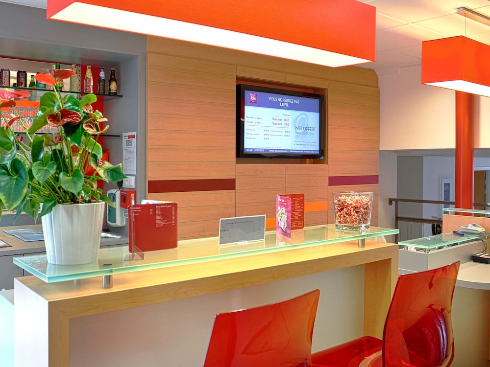 lobby