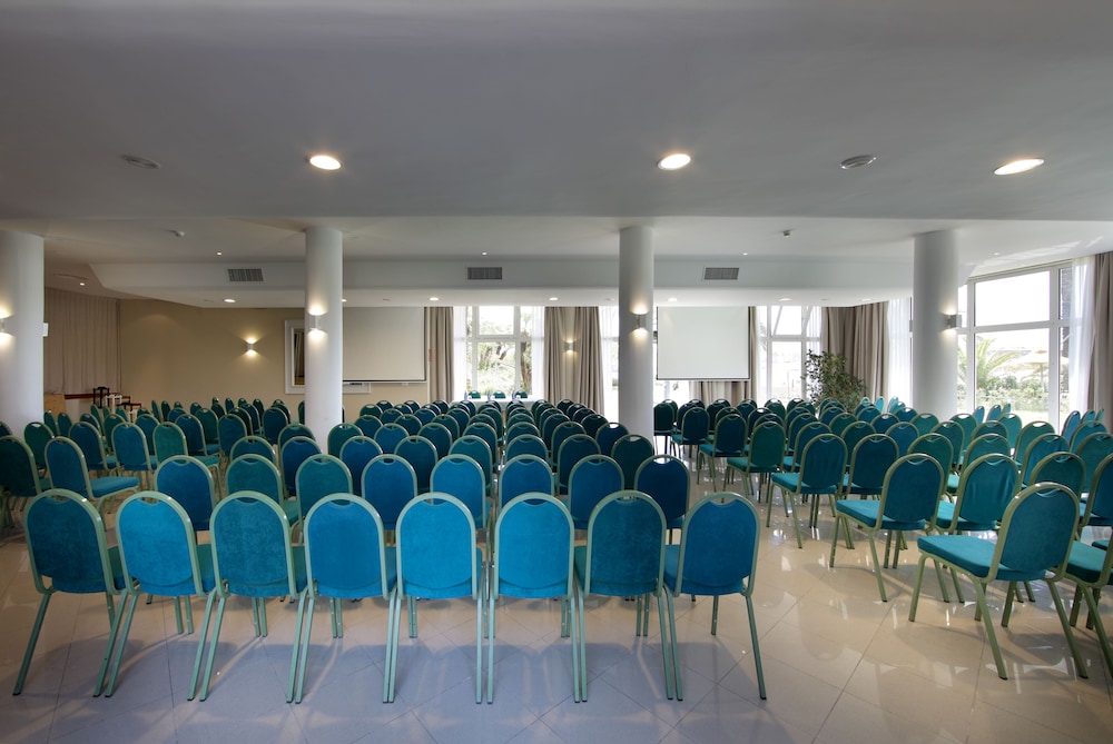 PARADOR DE JAVEA 42/49