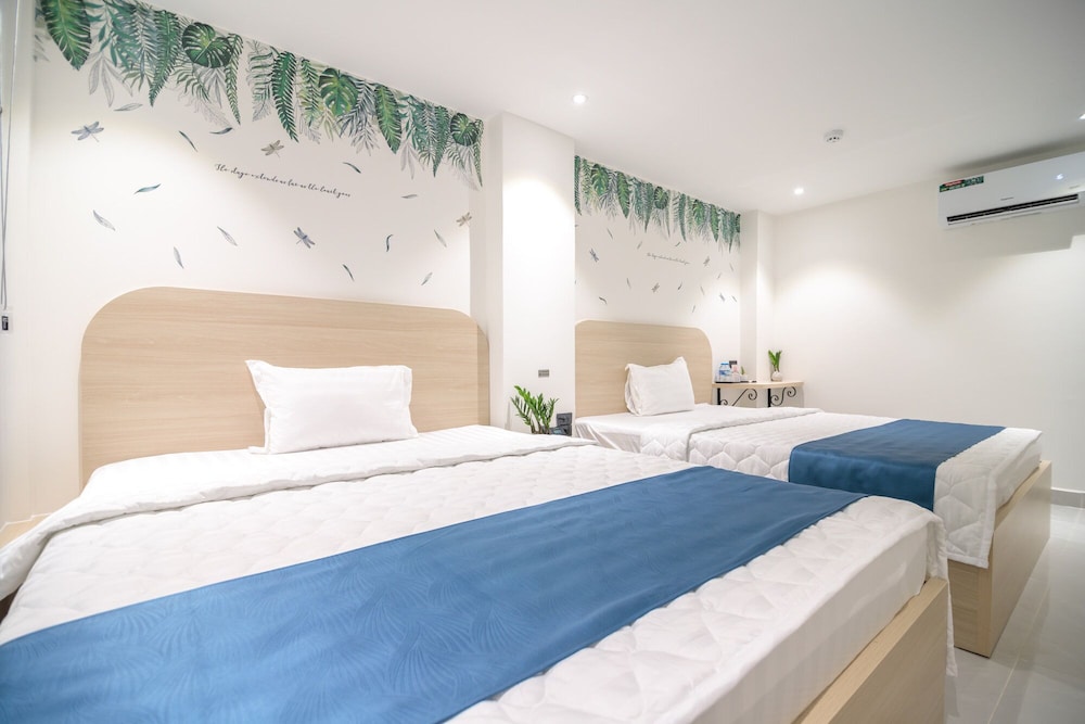 Bin Bin Hotel 16 - Near Bui Vien Walking Street 26/50