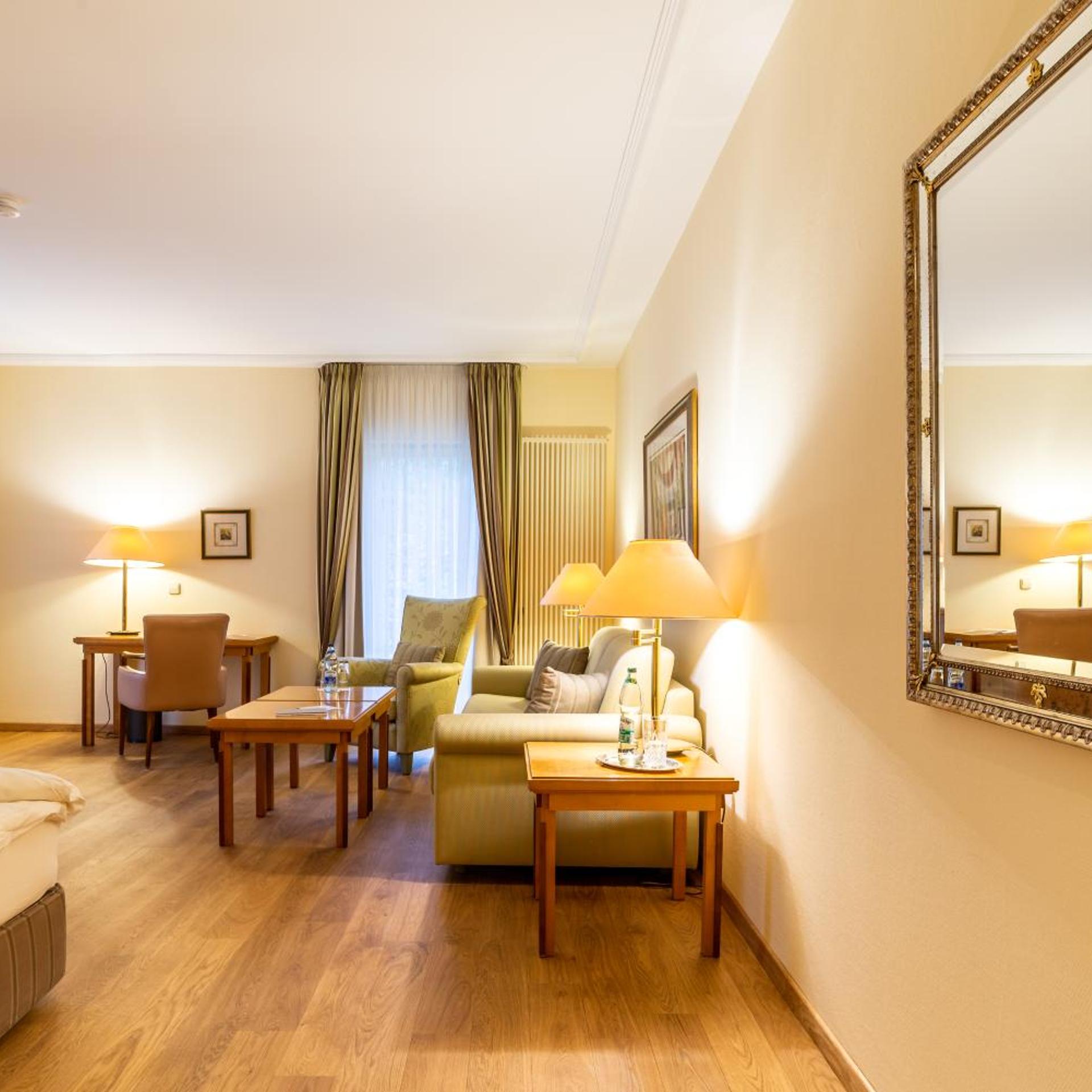 غرفة بسرير مزدوج أو سريرين منفصلين، Villa Hammerschmiede Hotel 5/10