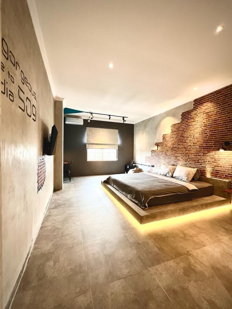 The Amartya Jogjakarta Hotel 35/49