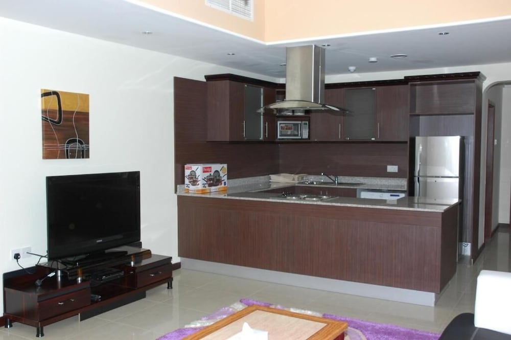 Marina Tower Juffair 4/40