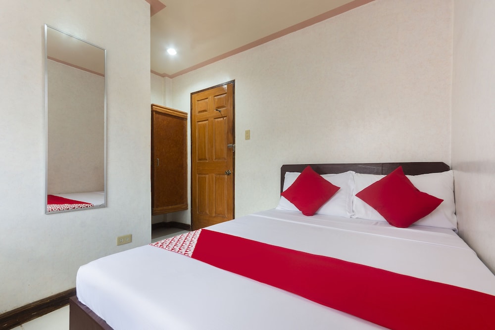 OYO 426 Coco Grove Tourist Inn 15/34