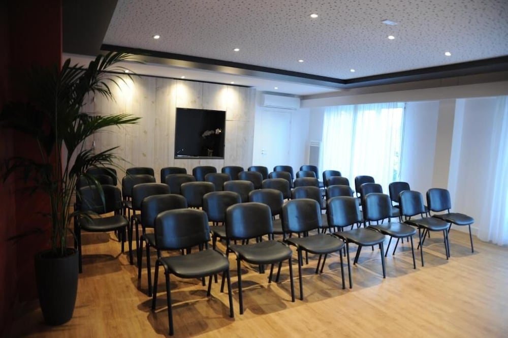 Hotel the Originals Les Sables D Olonne Admiral S Ex Inter Hotel Admirals 35/48