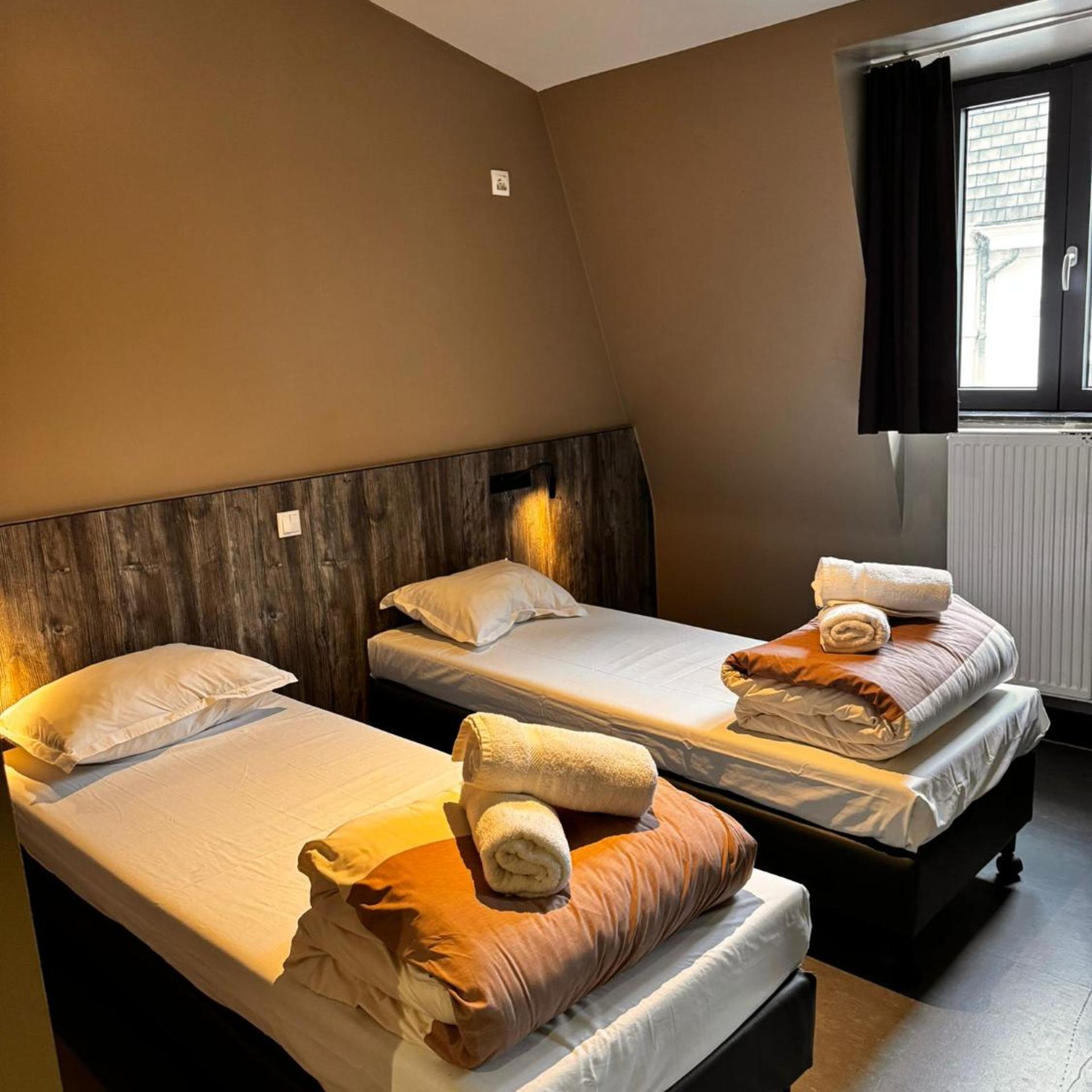 Brxxl5 City Centre Hostel 14/49