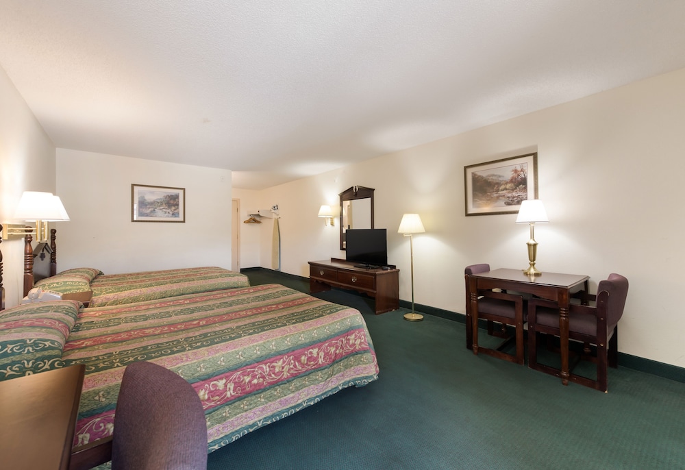 The Wander Hotel, a Ramada by Wyndham 19/52