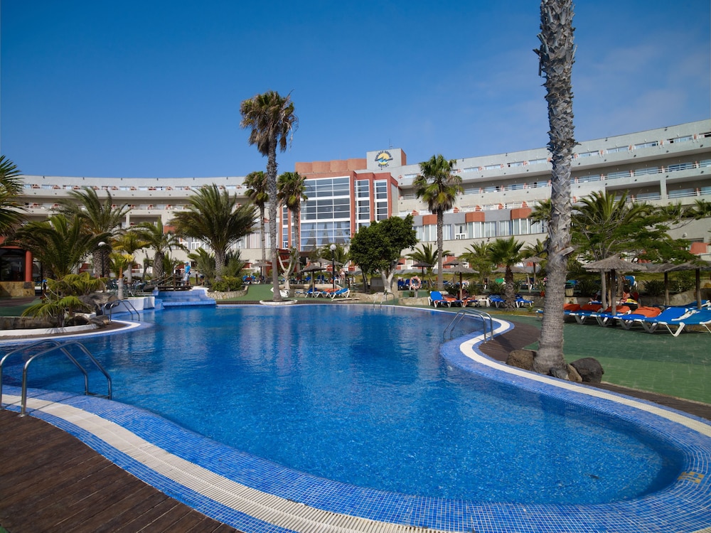 BLUESEA Golden Beach in PAJARA