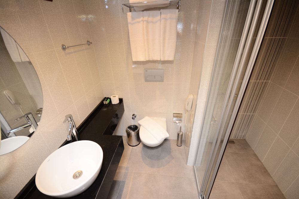 City Hotel Marmaris 47/48
