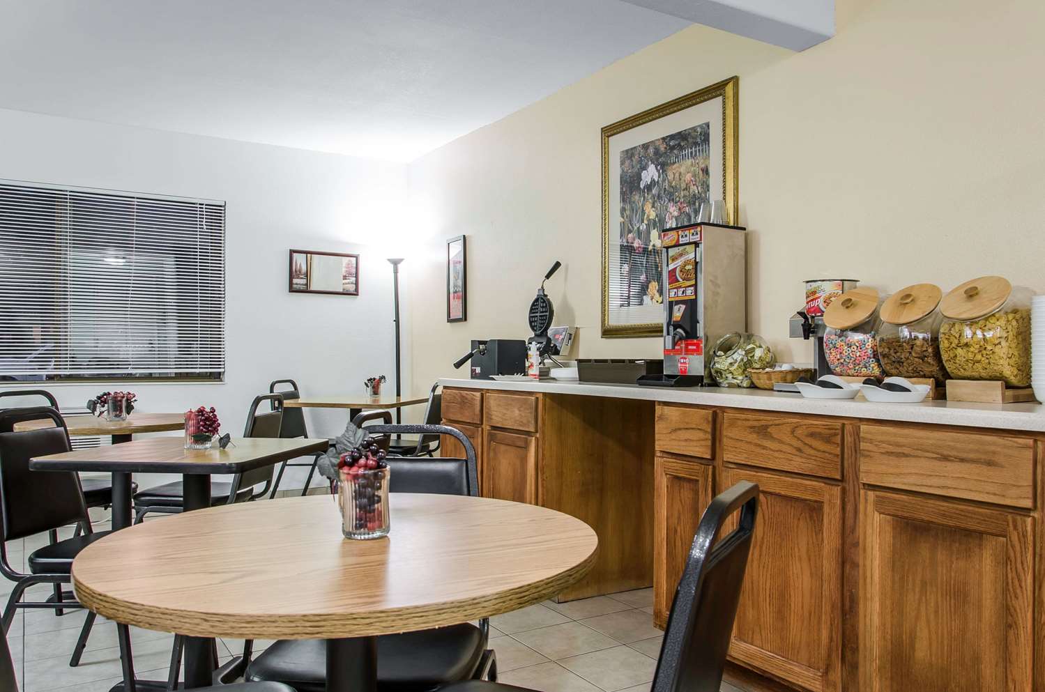 Days Inn by Wyndham Pocatello University Area 23/30