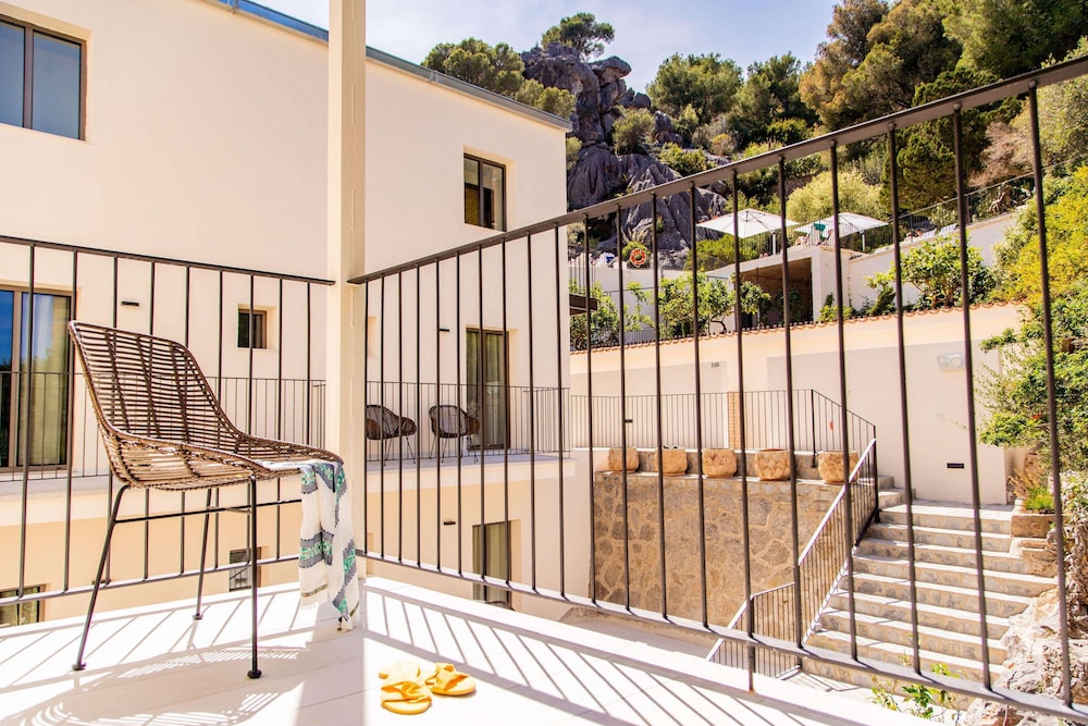 Pure Salt Port de Soller - Adults Only 79/87